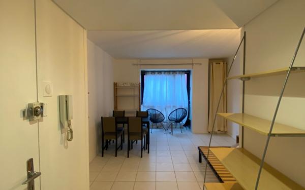 Appartement à louer    1 pièce •  Strasbourg