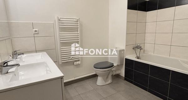 À vendre Appartement 4 pièces 84.42 m² - Nîmes 30000