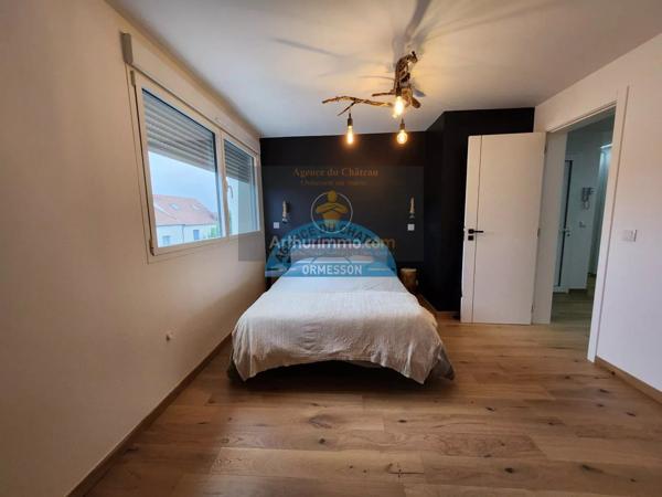 Vente Maison 11 pièces 233 m2 à Ormesson-sur-Marne