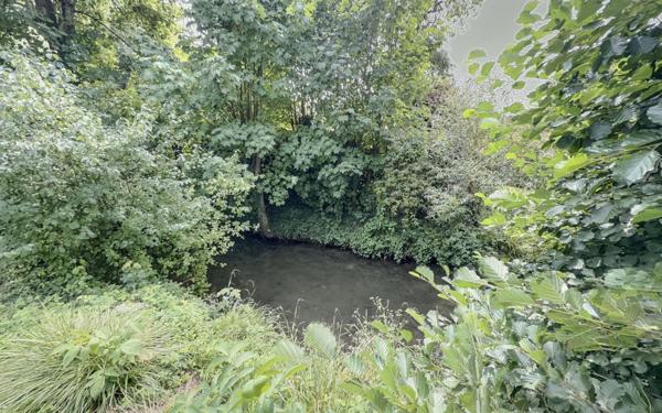 Maison à vendre    7 pièces •  Ouges