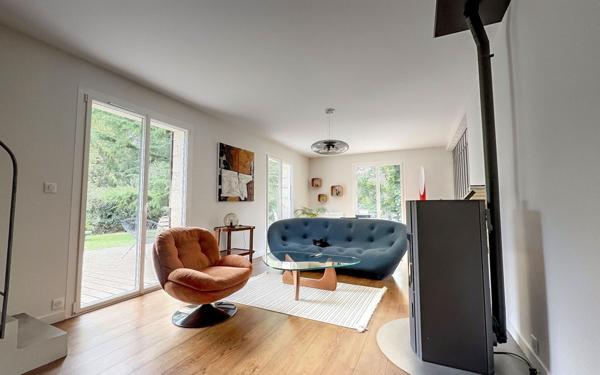 Maison à vendre    7 pièces •  Ouges