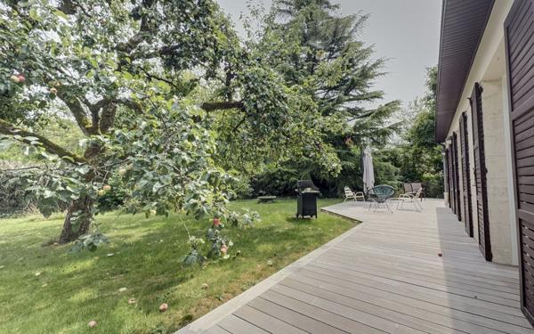 Maison à vendre    7 pièces •  Ouges