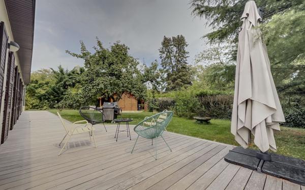 Maison à vendre    7 pièces •  Ouges