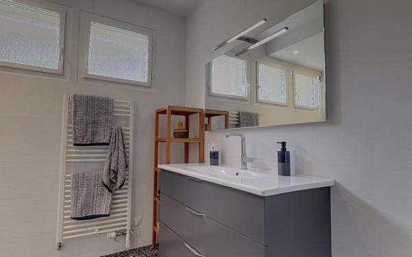 Maison à vendre    7 pièces •  Ouges