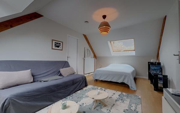 Maison à vendre    7 pièces •  Ouges