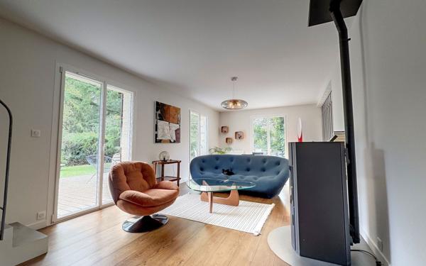 Maison à vendre    7 pièces •  Ouges