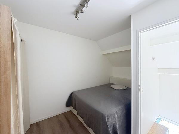 Maison située à Saint Pathus - 8 pièces - 6 chambres - jardin de 647 m2 - appartement indépendant