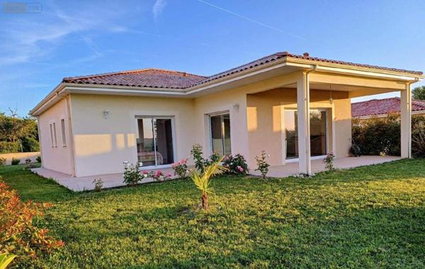 Pavillon à vendre à Ribérac en Dordogne (24600), ref : 077/1582