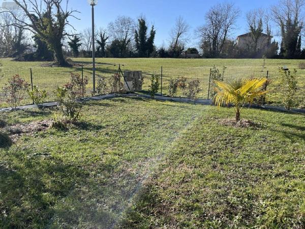 Pavillon à vendre à Ribérac en Dordogne (24600), ref : 077/1582