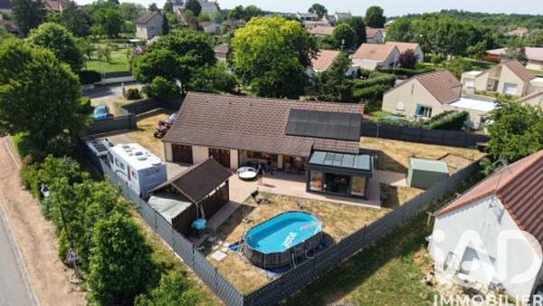 Maison à vendre 5 pièces 131 m² Saulzais-le-Potier
