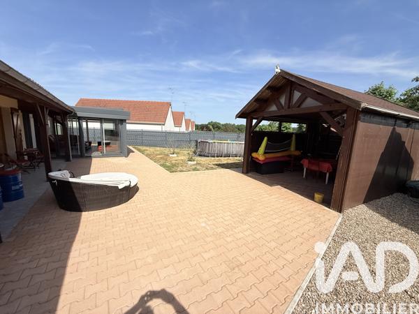 Maison à vendre 5 pièces 131 m² Saulzais-le-Potier