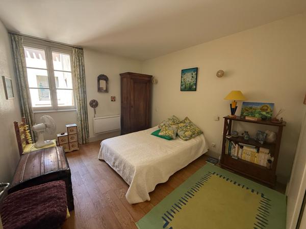Appartement traversant au cœur de la Bastide Saint-Louis