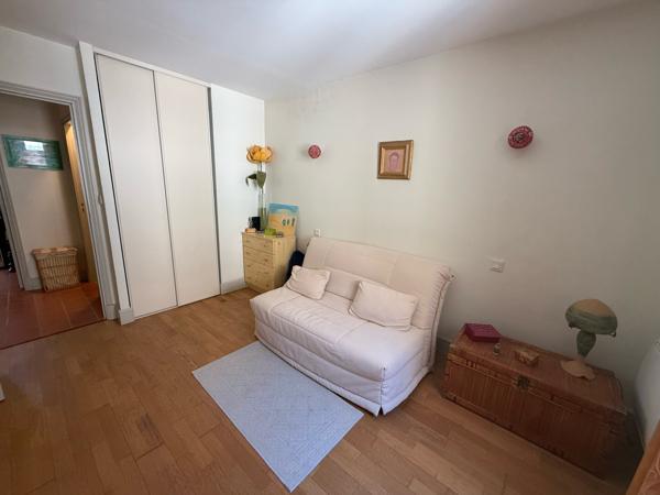 Appartement traversant au cœur de la Bastide Saint-Louis