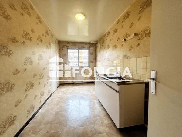 À vendre Appartement 4 pièces 84 m² - Dreux 28100