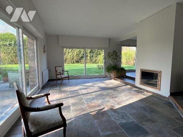 HAZEBROUCK : Coup de coeur pour cette superbe propriété à l'abri des regards !!! Bel environnem...