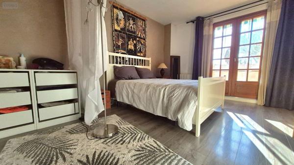 Maison à vendre à Eysines en Gironde (33320), ref : 33186/145   
CENTRE VILLE