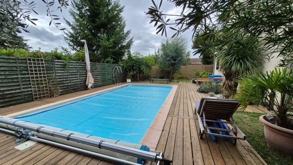 Maison à vendre à Eysines en Gironde (33320), ref : 33186/145   
CENTRE VILLE