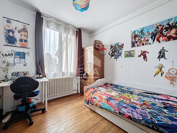 Maison familiale 6 pièces de 148 m², emplacement idéal à deux pas de la gare