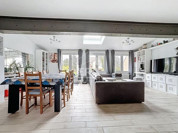Maison familiale 6 pièces de 148 m², emplacement idéal à deux pas de la gare