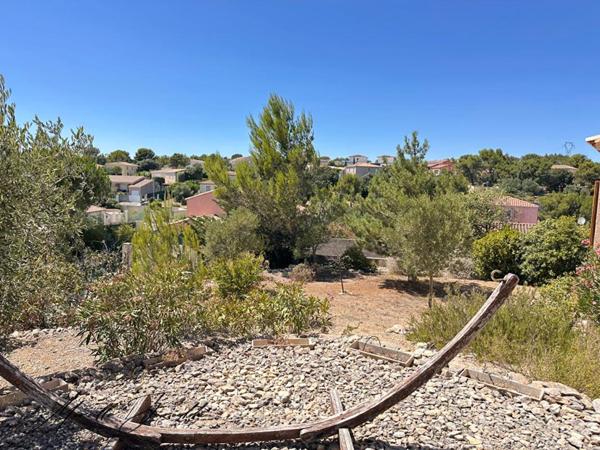 A vendre BEAUCAIRE  VILLA de  90 m²  , 3 chambres, terrasse et garage