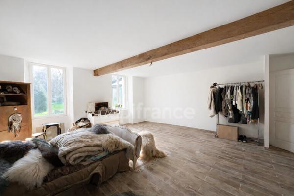 Longère charentaise de 131 m² avec dépendance et hangar - Fort potentiel - Vanzac (17)