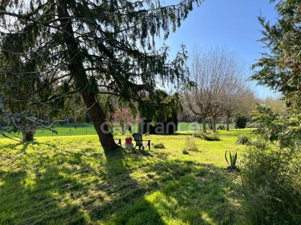 Longère charentaise de 131 m² avec dépendance et hangar - Fort potentiel - Vanzac (17)