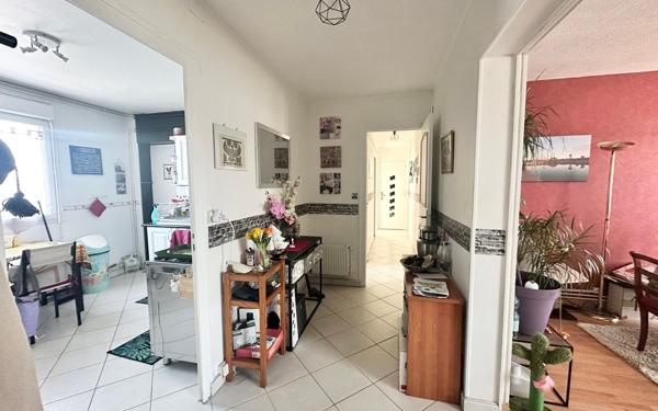 Appartement à vendre    4 pièces • 85,71 m2 Saintes