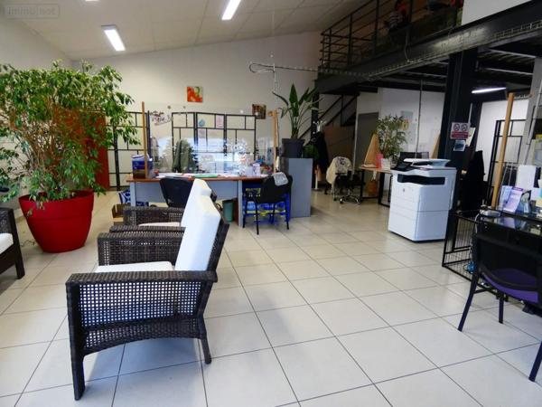 Entrepôt et bureaux à vendre à Warmeriville dans la Marne (51110), ref : 021/2024