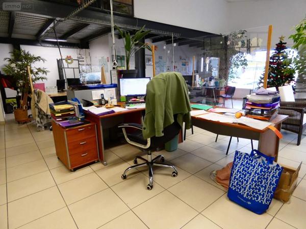 Entrepôt et bureaux à vendre à Warmeriville dans la Marne (51110), ref : 021/2024