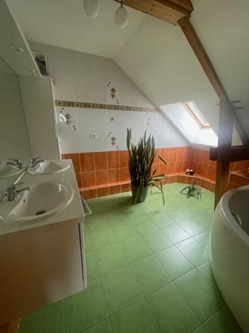 Maison contemporaine à vendre à Longué-Jumelles