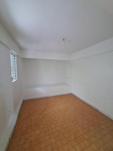 Appartement Bas de villa avec terrasse et jardin