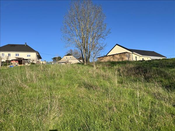 Terrain à vendre |  Ussac |  1058 m²