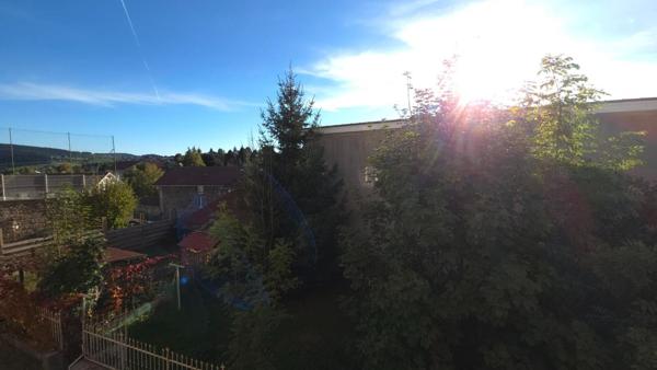 SAINT GENEST MALIFAUX 42660- RARE SUR LE SECTEUR - COEUR DE VILLAGE appartement 74m² 2 chambres au 1er étage