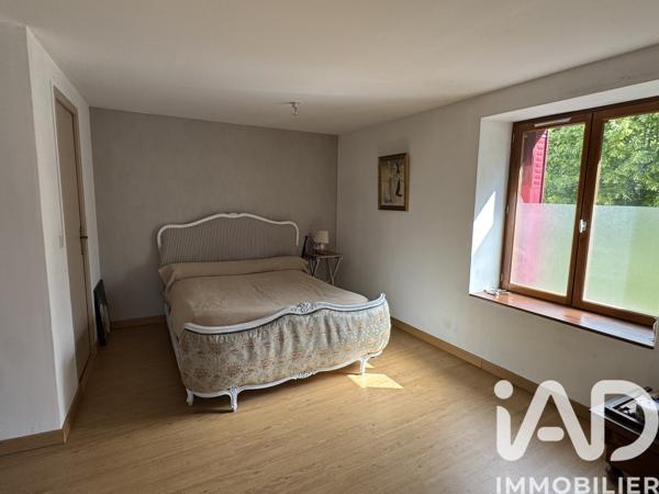 Maison à vendre 4 pièces 100 m² Saint-Pierre-le-Moûtier