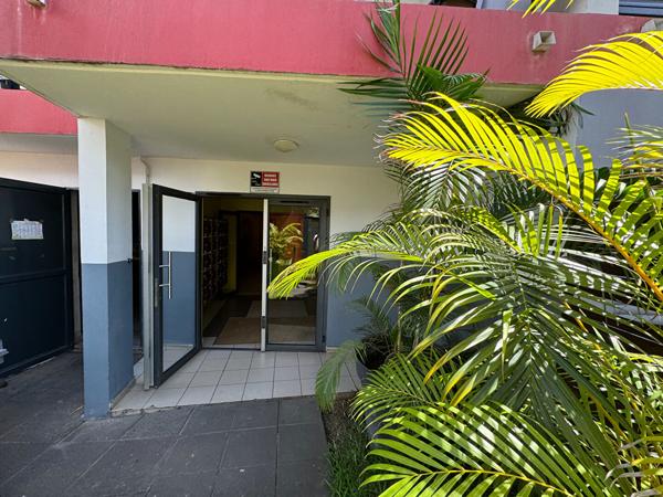 97490 MOUFIA A LOUER - Sainte-Clotilde - Appartement T2 meublé et équipé avec jardin privatif proche université