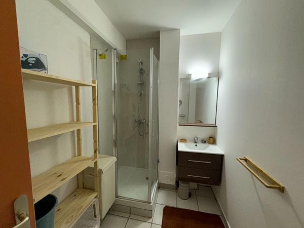 97490 MOUFIA A LOUER - Sainte-Clotilde - Appartement T2 meublé et équipé avec jardin privatif proche université