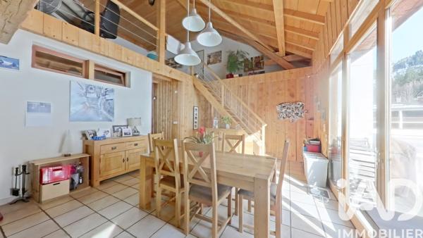 Maison à vendre 10 pièces 300 m² Mijoux