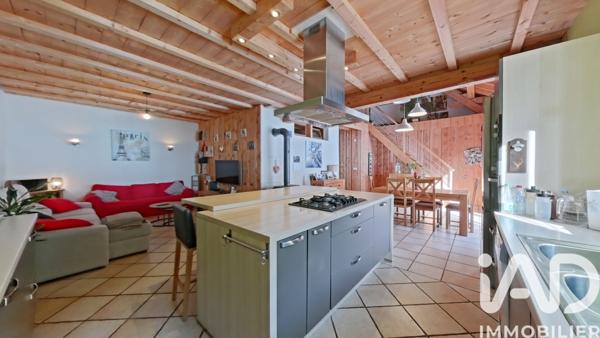 Maison à vendre 10 pièces 300 m² Mijoux