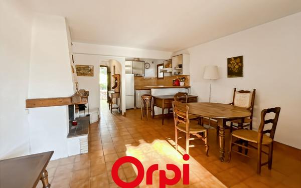 Maison à vendre    4 pièces • 46,96 m2 Bandol