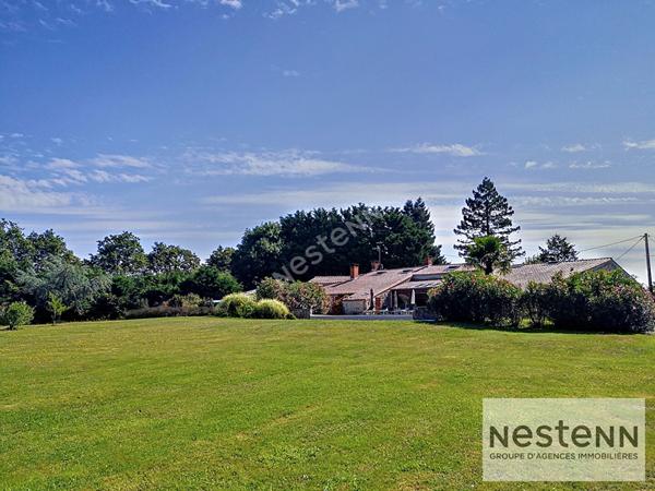 Aizenay  - Ancienne ferme restauree  - 420 m2