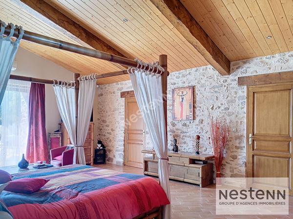 Aizenay  - Ancienne ferme restauree  - 420 m2