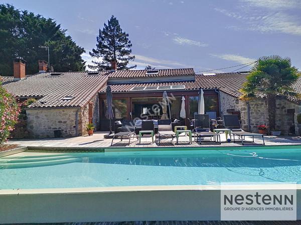 Aizenay  - Ancienne ferme restauree  - 420 m2