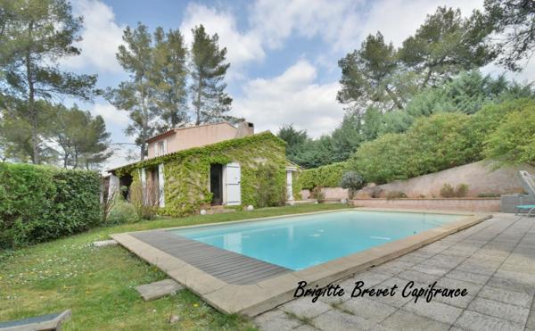 Maison de caractère à vendre 5 pièces FUVEAU (13)