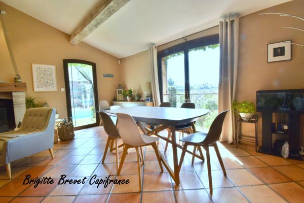 Maison de caractère à vendre 5 pièces FUVEAU (13)