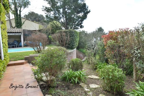 Maison de caractère à vendre 5 pièces FUVEAU (13)