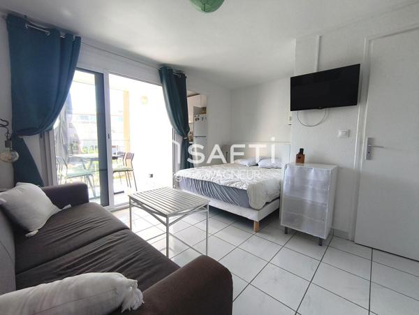 Studio excellent état - Parking privé - Proche mer