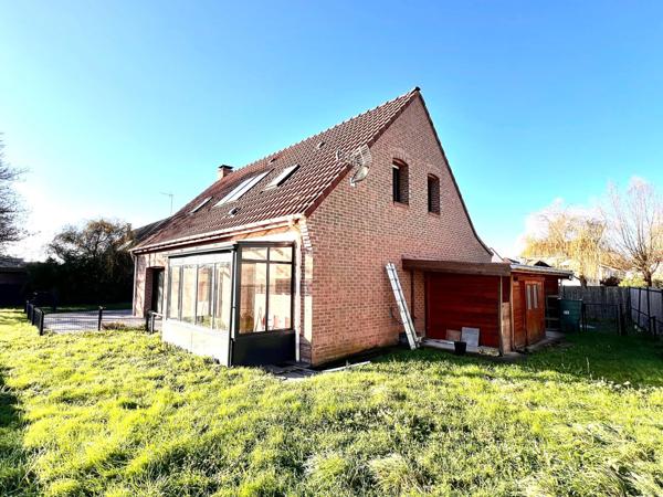 Pavillon env 160m2 5 chambres semi plain pied au calme