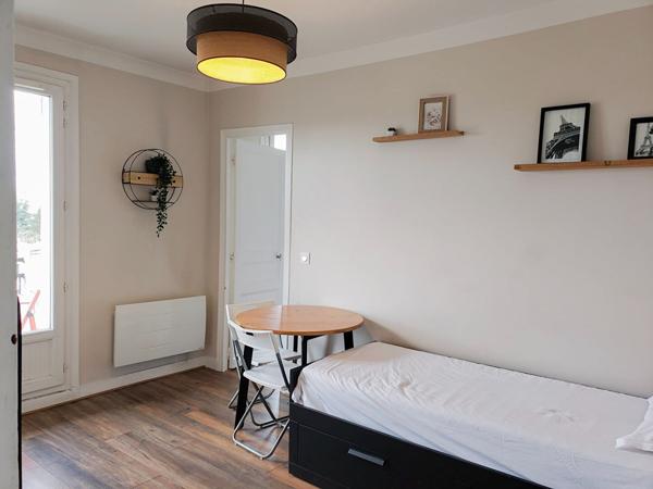 Appartement Montreuil 2 pièce(s) 27.94 m2