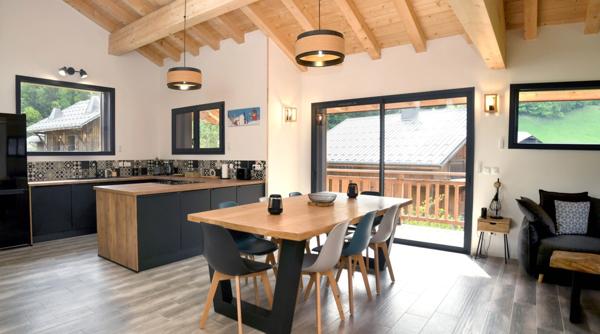 Haute Savoie (74), à vendre SAMOENS - Domaine skiable Grand-Massif - Appartement T3 82,73 m²