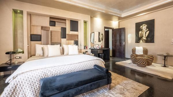 À vendre magnifique maison sur la route de Fès à Marrakech